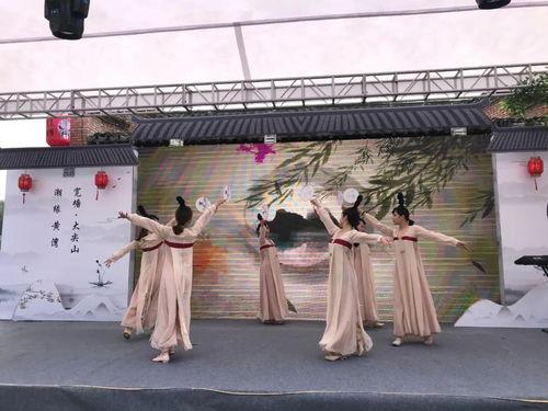 吃瓜兔兔汉服,探寻吃瓜兔兔的汉服文化之旅